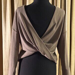 Athleta Presence Twist Tshirt, beige, size Medium, with tag.